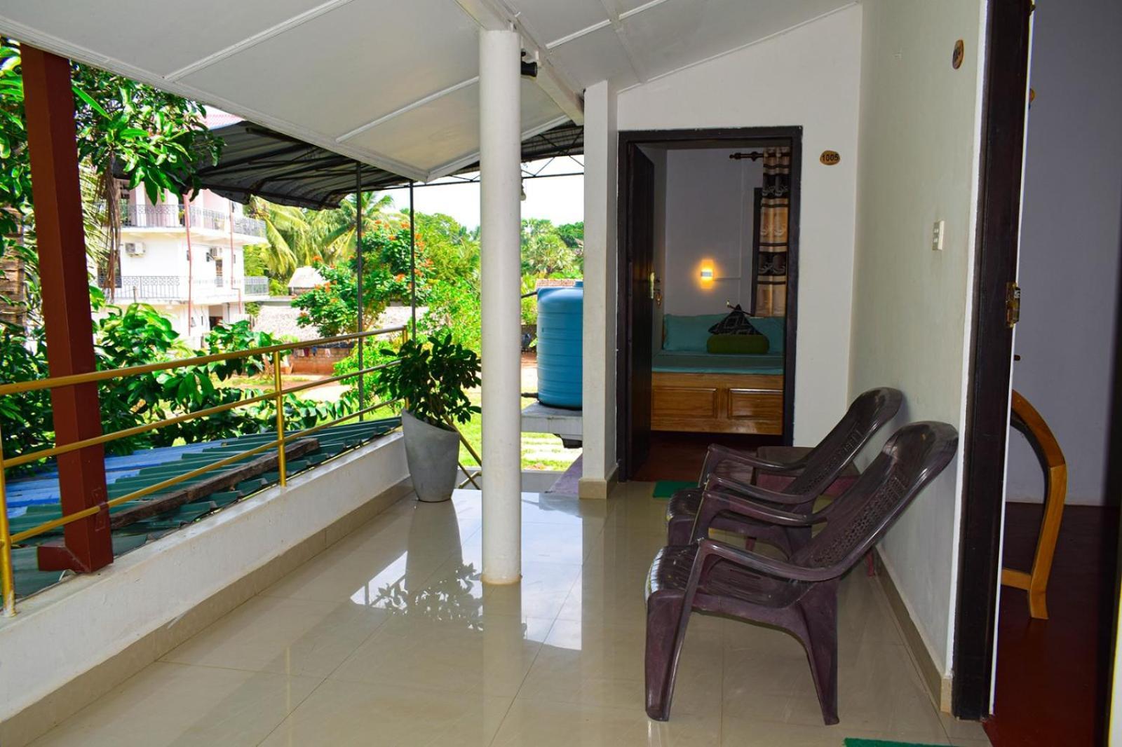 White Villa Hotel Trincomalee Bagian luar foto