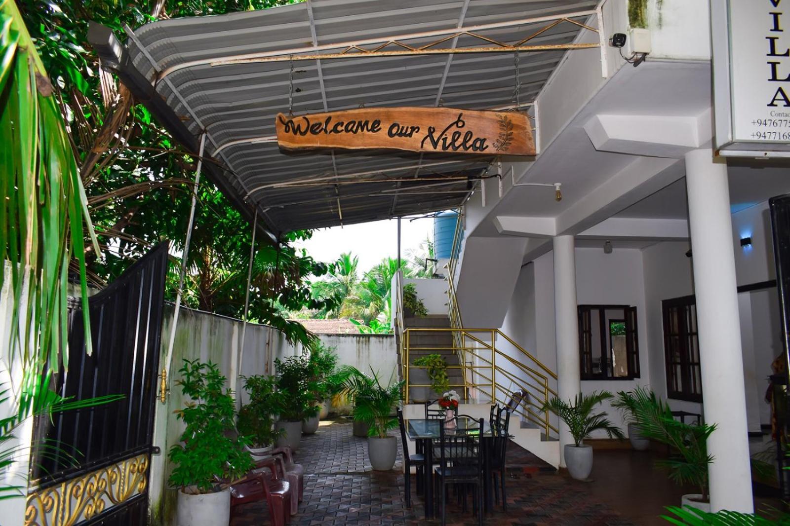 White Villa Hotel Trincomalee Bagian luar foto